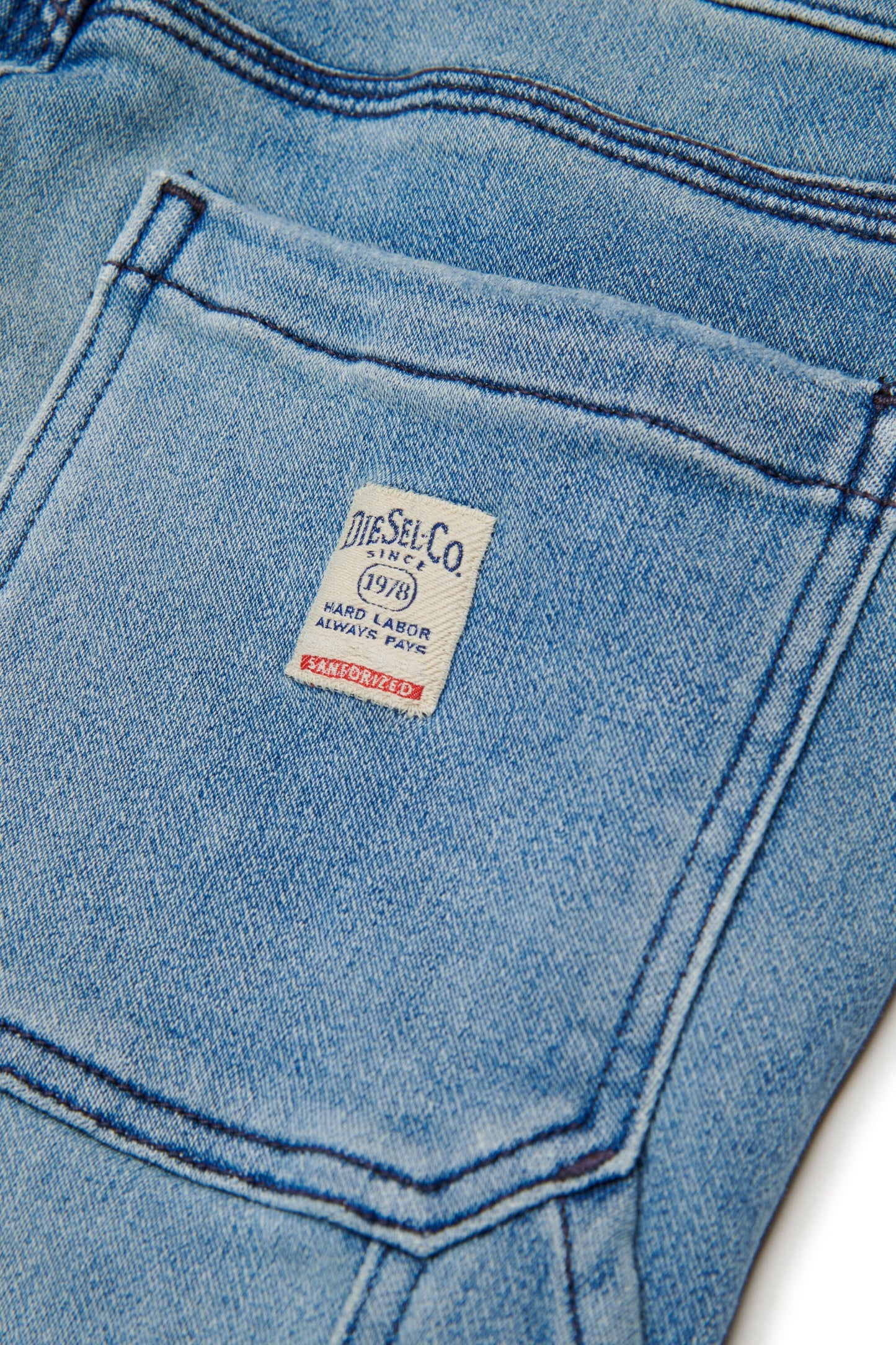 JoggJeans® relaxed fit lavaggio blu chiaro - D-Argjx